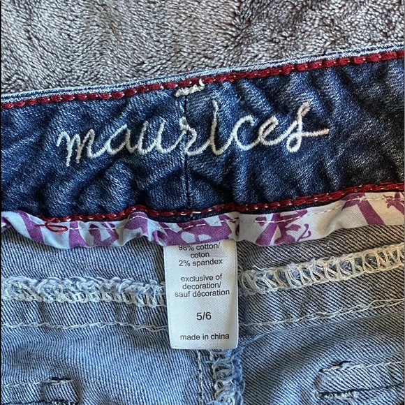 Maurice’s Jean Shorts - Picture 5 of 5